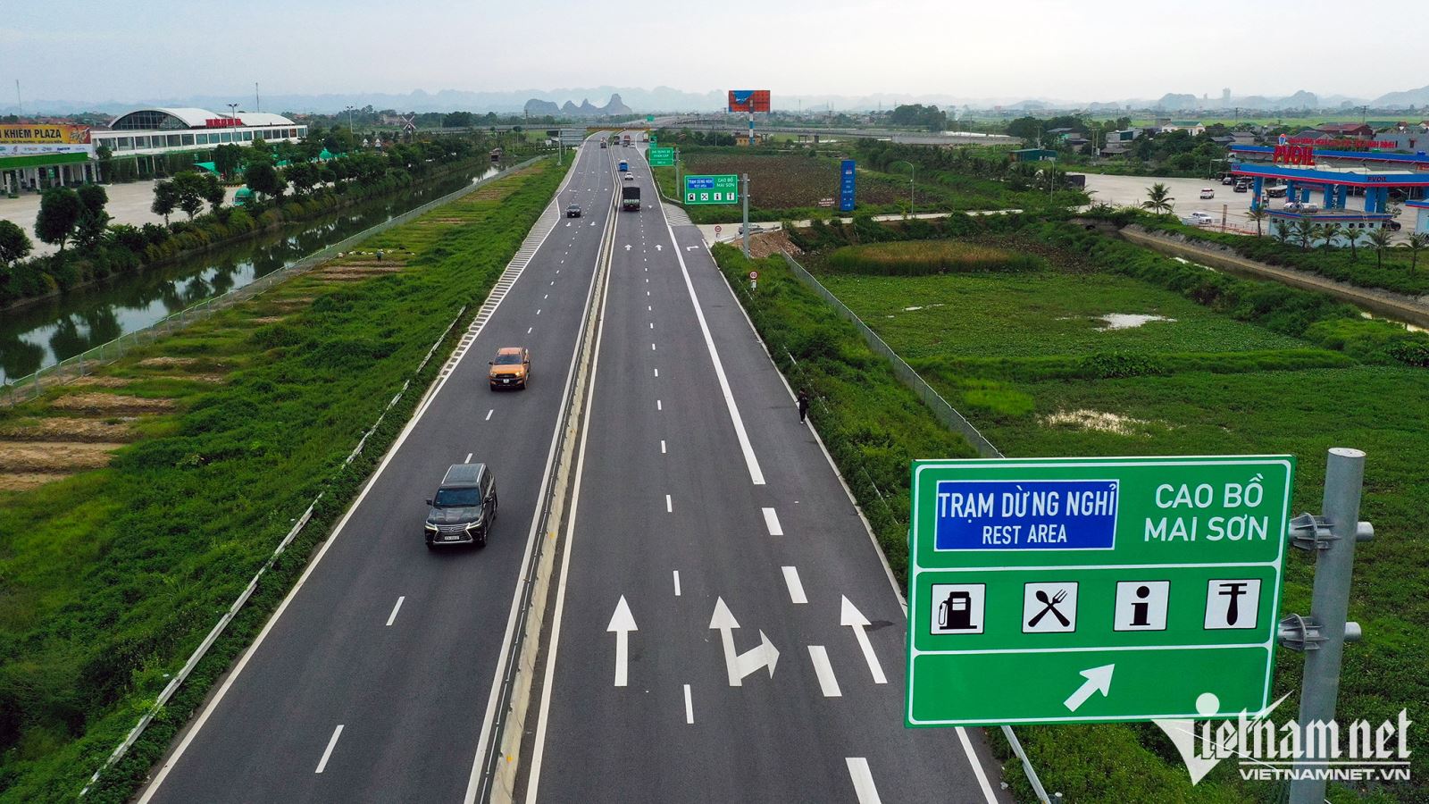 Điều khiến nhiều lái xe 'thấy lạ' trên cao tốc Cao Bồ - Mai Sơn