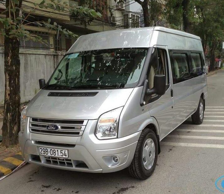 Xe Fotransit 16 chỗ - Cho thuê xe ô tô du lịch tại Ninh Bình - 0985.888